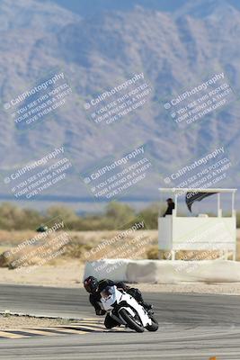 media/Nov-16-2025-Race Pace (Sun) [[8c5fa54630]]/Non Verified Riders (1st 20 Minutes)/4-Turn 16 (1116am)/